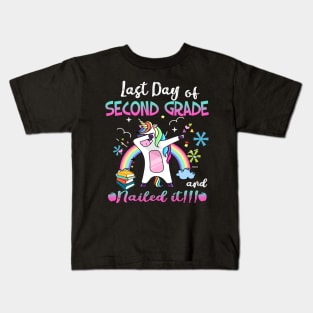 Happy Last Day of 2nd Grade Teacher Student Unicorn Dab T-Shirt Kids T-Shirt